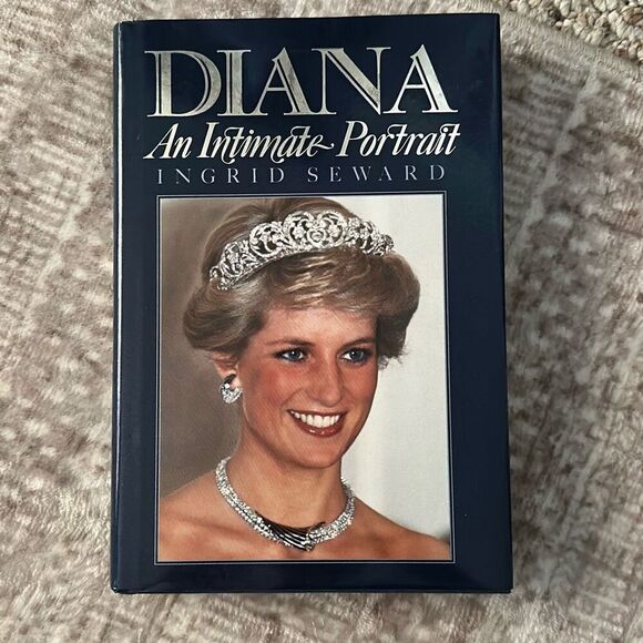 Diana An Intimate Portrait Diana Biography - Picture 1 of 4